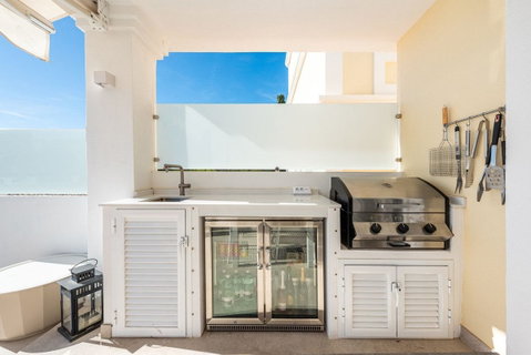 Townhouse in Marbella, Costa del Sol – 4 beds – 1395000 € - photo 11 of 44