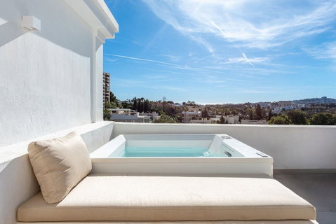 Townhouse in Marbella, Costa del Sol – 4 beds – 1395000 € - photo 22 of 44