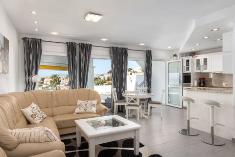 Detached Villa in Mijas, Costa del Sol – 5 beds – 1650000 € - photo 15 of 37