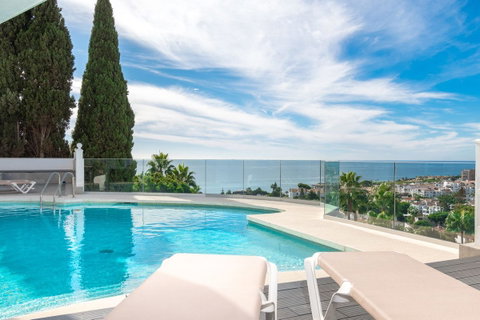 Detached Villa in Mijas, Costa del Sol – 5 beds – 1650000 € - photo 19 of 37
