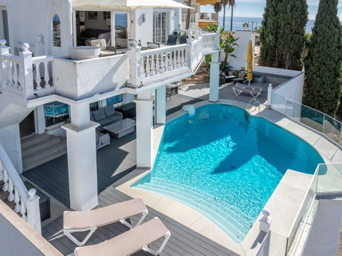 Detached Villa in Mijas, Costa del Sol – 5 beds – 1650000 € - photo 23 of 37