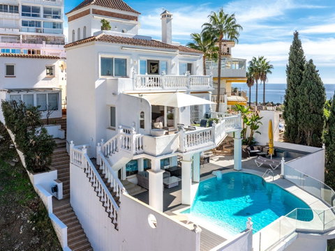 Detached Villa in Mijas, Costa del Sol – 5 beds – 1650000 € - photo 36 of 37