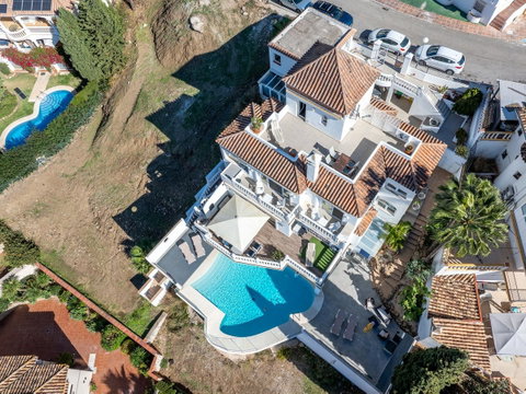 Detached Villa in Mijas, Costa del Sol – 5 beds – 1650000 € - photo 37 of 37