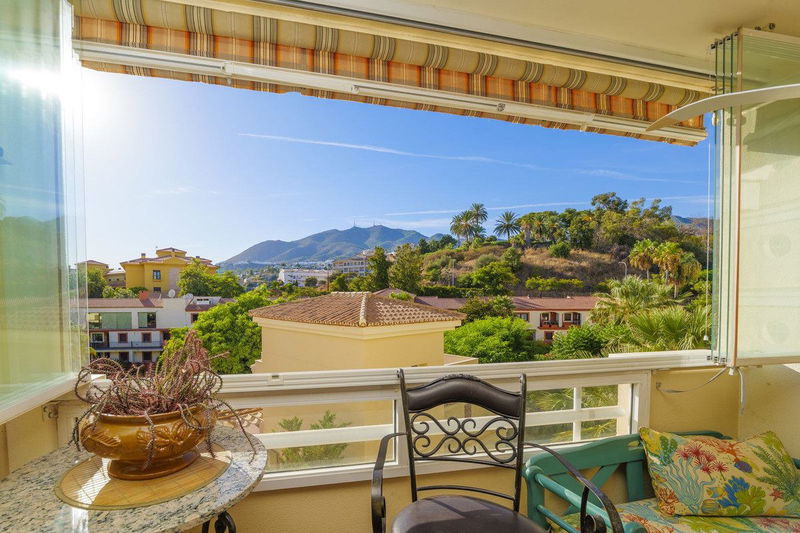 Middle Floor Apartment in Torremolinos, Costa del Sol – 4 beds – 459000 €