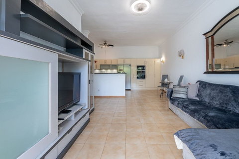 Ground Floor Apartment in Torremolinos, Costa del Sol – 2 beds – 299000 € - photo 10 of 25