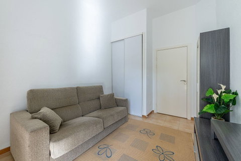 Ground Floor Apartment in Torremolinos, Costa del Sol – 2 beds – 299000 € - photo 15 of 25