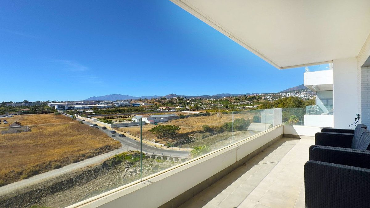 Middle Floor Apartment in Marbella, Costa del Sol – 3 beds – 475000 € - photo 9 of 17