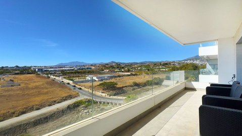 Middle Floor Apartment in Marbella, Costa del Sol – 3 beds – 475000 € - photo 9 of 17