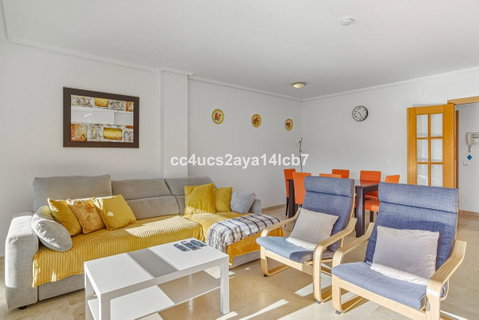 Middle Floor Apartment in Marbella, Costa del Sol – 3 beds – 455000 € - photo 7 of 26