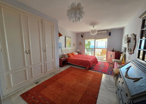 Middle Floor Apartment in Marbella, Costa del Sol – 2 beds – 399000 € - photo 7 of 26