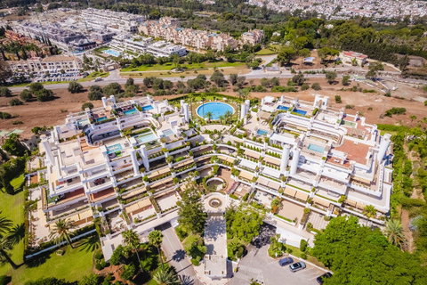 Middle Floor Apartment in Marbella, Costa del Sol – 2 beds – 795000 € - photo 17 of 24