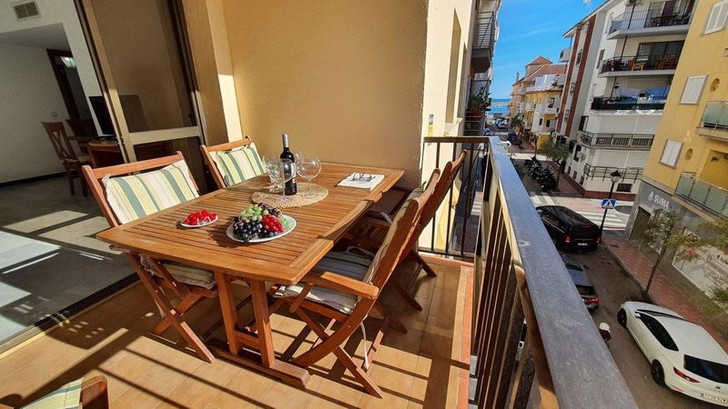 Middle Floor Apartment in Fuengirola, Costa del Sol – 3 beds – 450000 €