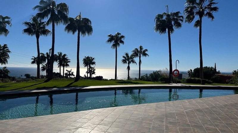 Penthouse Duplex in Fuengirola, Costa del Sol – 3 beds – 610000 €