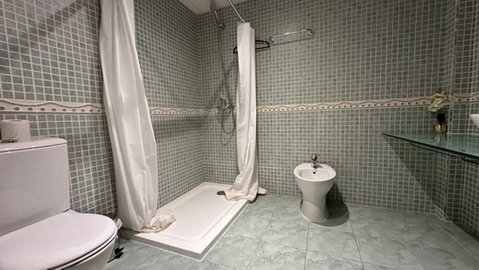 Penthouse Duplex in Fuengirola, Costa del Sol – 3 beds – 610000 € - photo 18 of 24