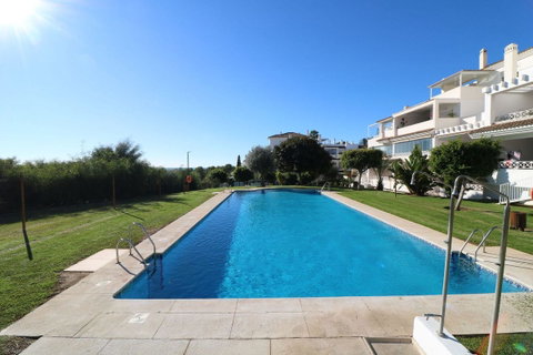 Middle Floor Apartment in Marbella, Costa del Sol – 2 beds – 395000 € - photo 22 of 23
