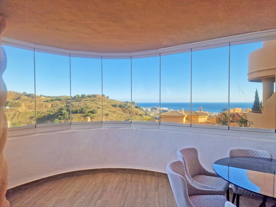 Ground Floor Apartment in Mijas, Costa del Sol – 3 beds – 395000 € - photo 1 of 38