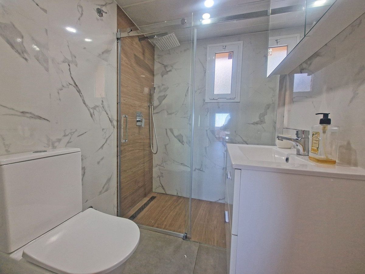 Ground Floor Apartment in Mijas, Costa del Sol – 3 beds – 395000 € - photo 28 of 38