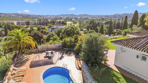 Detached Villa in Mijas, Costa del Sol – 4 beds – 975000 € - photo 2 of 40