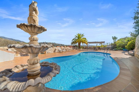 Detached Villa in Mijas, Costa del Sol – 4 beds – 975000 € - photo 28 of 40