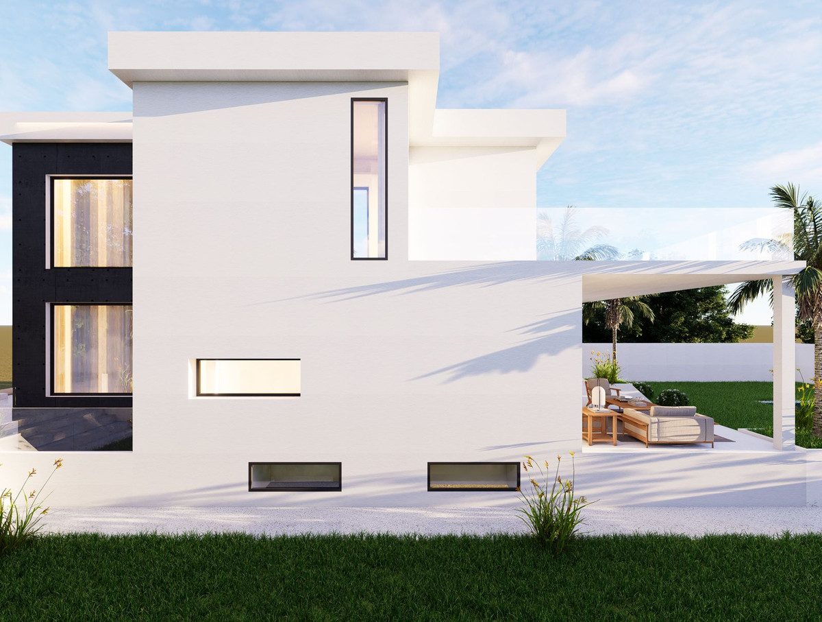 Detached Villa in Estepona, Costa del Sol – 3 beds – 1200000 € - photo 2 of 19