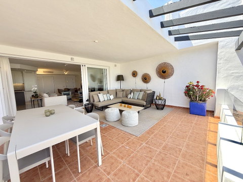 Middle Floor Apartment in Marbella, Costa del Sol – 3 beds – 535000 € - photo 28 of 34