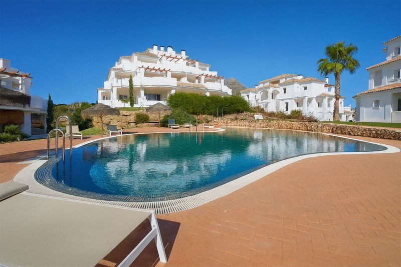 Ground Floor Apartment in Marbella, Costa del Sol – 2 beds – 619000 €