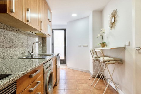 Ground Floor Apartment in Estepona, Costa del Sol – 2 beds – 349000 € - photo 9 of 29