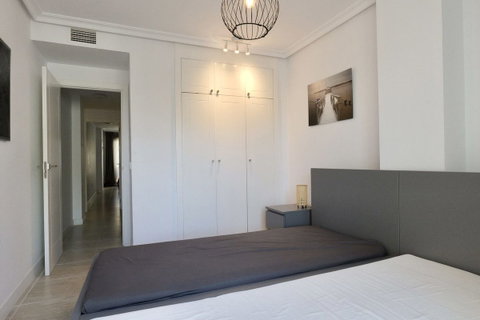 Ground Floor Apartment in Estepona, Costa del Sol – 2 beds – 349000 € - photo 26 of 29