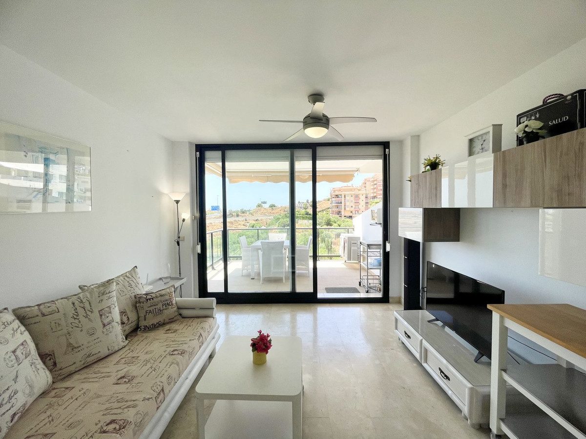 Middle Floor Apartment in Torremolinos, Costa del Sol – 1 beds – 210000 € - photo 5 of 18