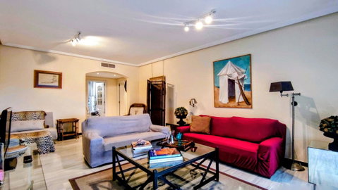 Middle Floor Apartment in Marbella, Costa del Sol – 2 beds – 799000 € - photo 12 of 39