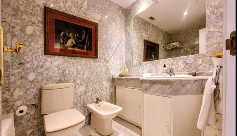 Middle Floor Apartment in Marbella, Costa del Sol – 2 beds – 799000 € - photo 21 of 39