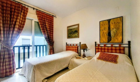 Middle Floor Apartment in Marbella, Costa del Sol – 2 beds – 799000 € - photo 23 of 39