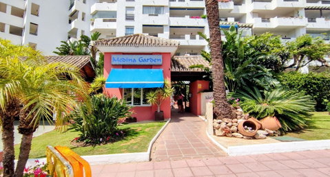 Middle Floor Apartment in Marbella, Costa del Sol – 2 beds – 799000 € - photo 35 of 39