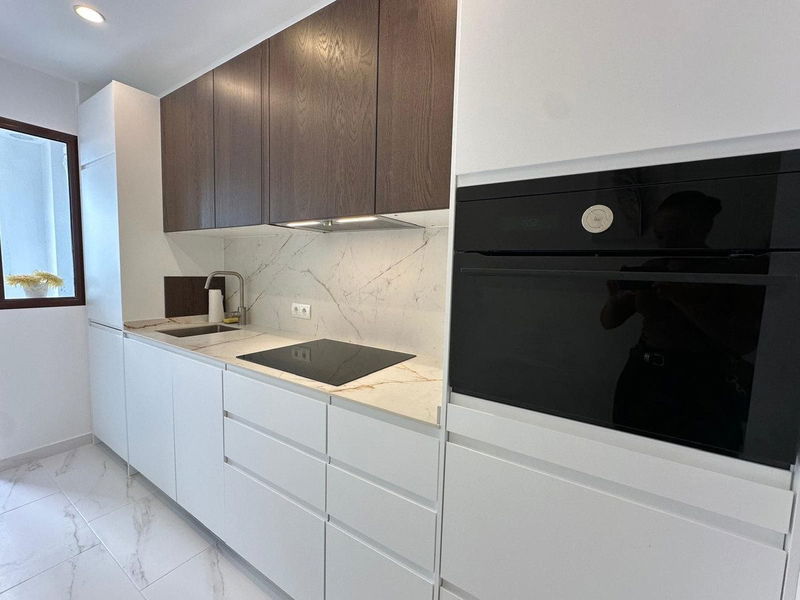 Middle Floor Apartment in Marbella, Costa del Sol – 2 beds – 620000 €