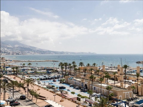 Middle Floor Studio in Fuengirola, Costa del Sol – 0 beds – 249000 € - photo 15 of 16