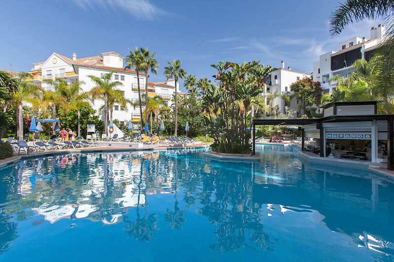Middle Floor Apartment in Marbella, Costa del Sol – 4 beds – 849000 €