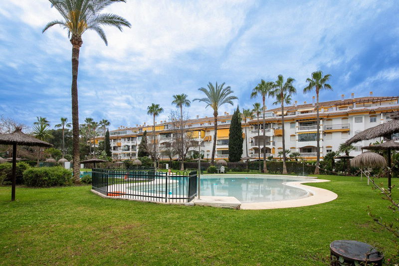 Penthouse in Marbella, Costa del Sol – 2 beds – 525000 €