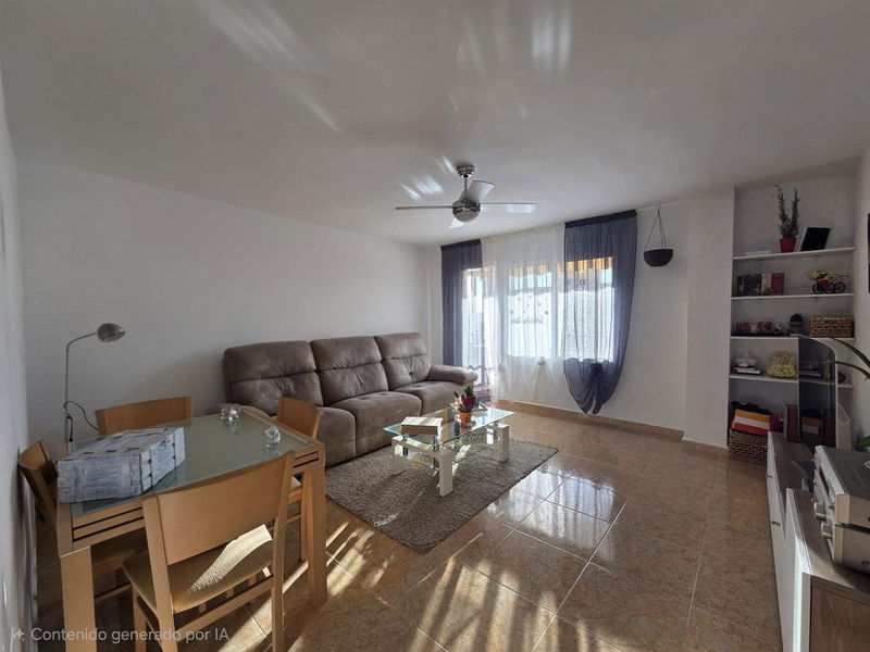 Middle Floor Apartment in Benalmadena, Costa del Sol – 3 beds – 295000 €