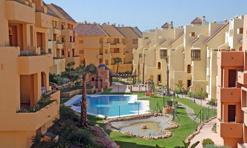 Ground Floor Apartment in Manilva, Costa del Sol – 3 beds – 254000 €