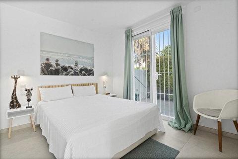 Detached Villa in Marbella, Costa del Sol – 3 beds – 1595000 € - photo 23 of 31