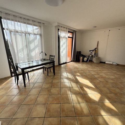 Middle Floor Apartment in Estepona, Cancelada – 2 beds – 295000 € - photo 90 of 90