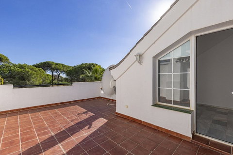 Townhouse in Marbella, Costa del Sol – 3 beds – 695000 € - photo 6 of 56