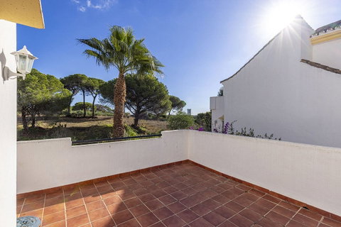 Townhouse in Marbella, Costa del Sol – 3 beds – 695000 € - photo 28 of 56