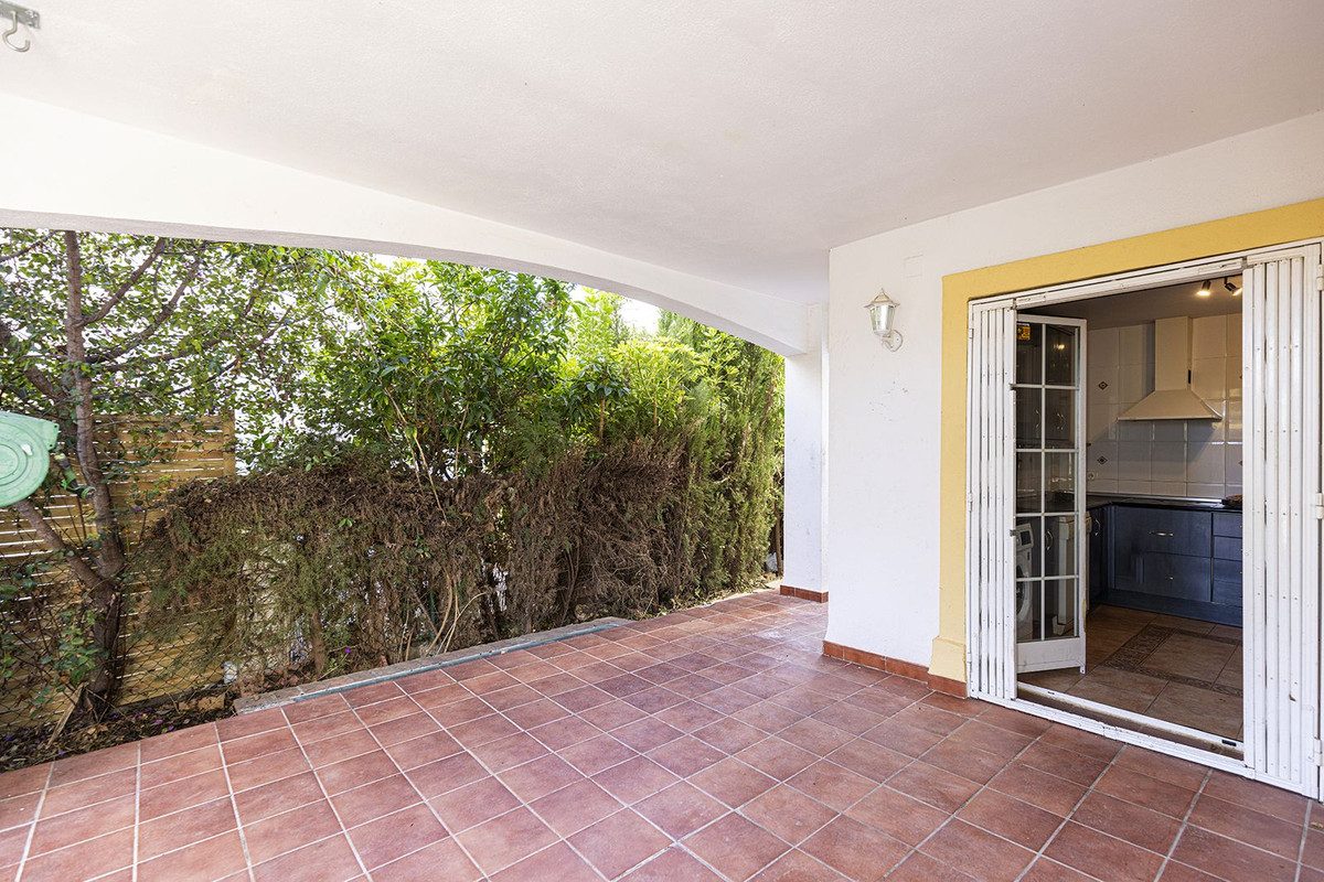 Townhouse in Marbella, Costa del Sol – 3 beds – 695000 € - photo 52 of 56