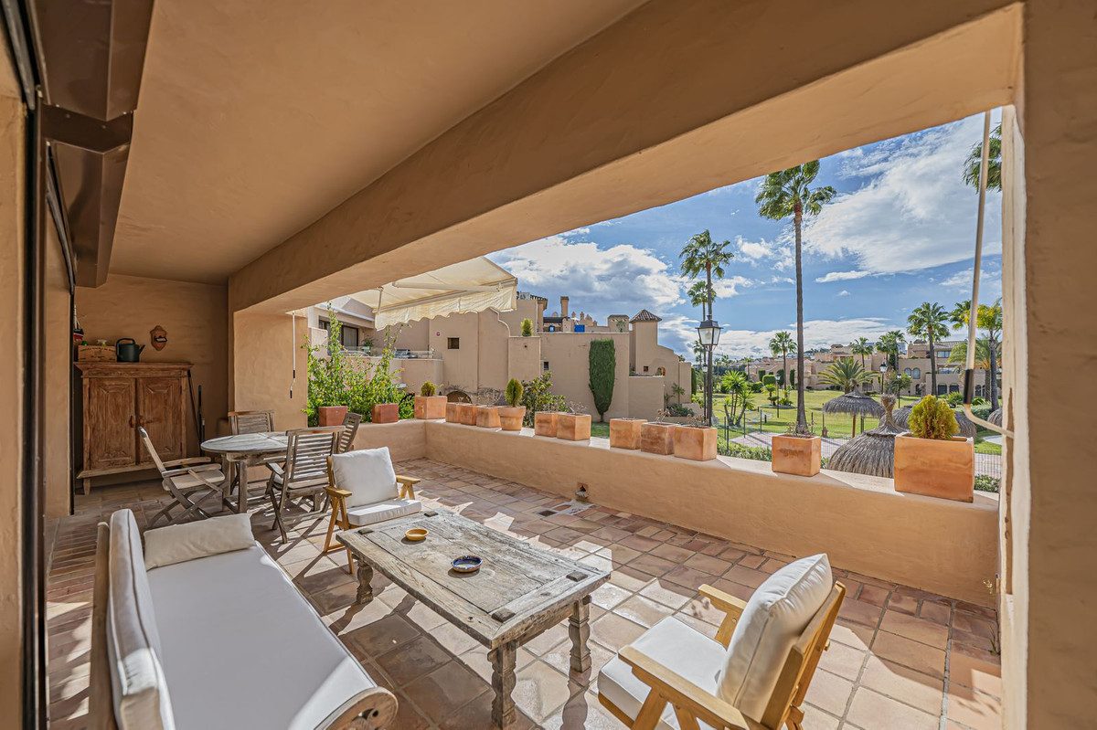 Ground Floor Apartment in Estepona, Costa del Sol – 2 beds – 550000 € - photo 34 of 34