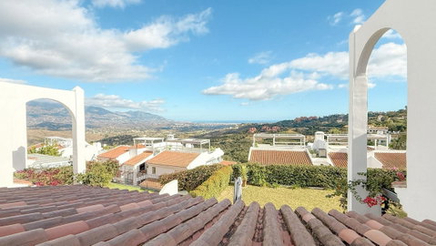 Middle Floor Apartment in Marbella, Costa del Sol – 3 beds – 475000 € - photo 28 of 38