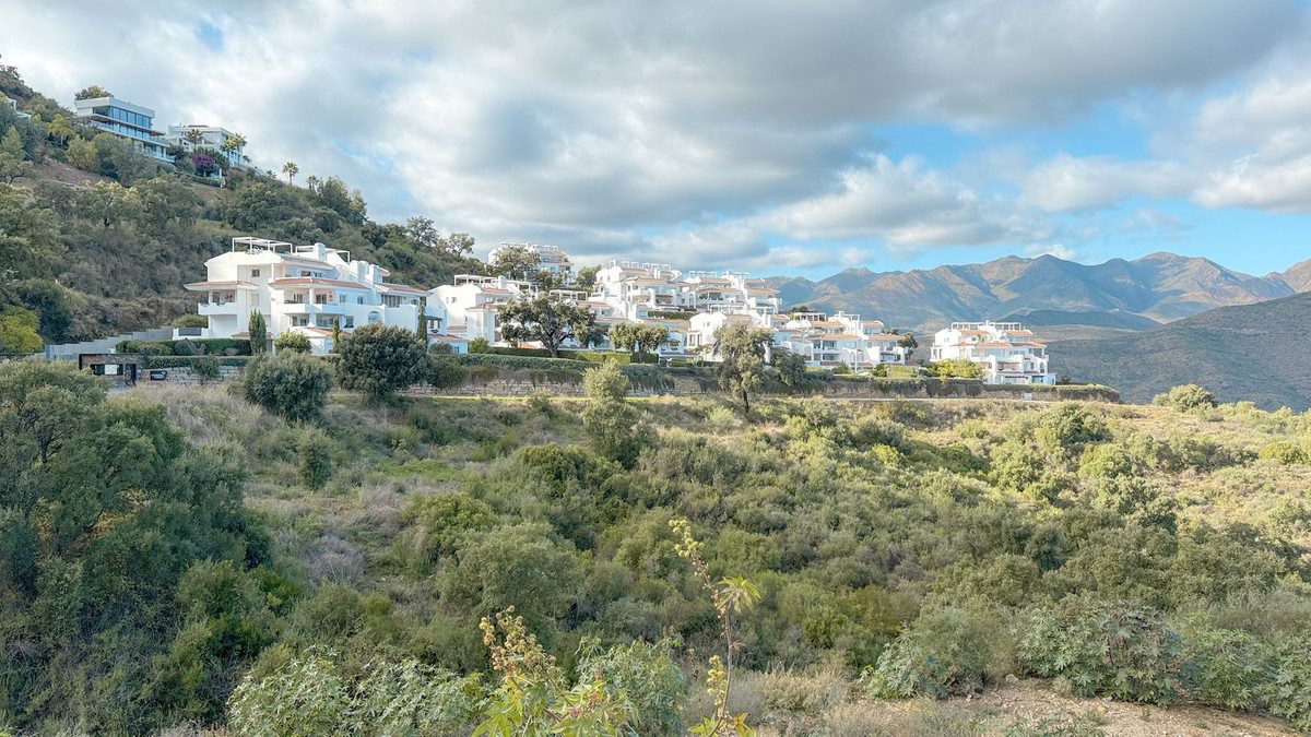 Middle Floor Apartment in Marbella, Costa del Sol – 3 beds – 475000 € - photo 38 of 38