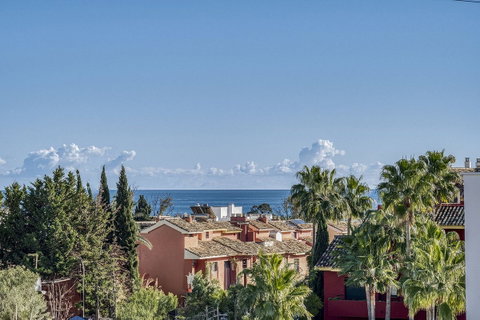 Penthouse in Estepona, Costa del Sol – 3 beds – 1150000 € - photo 8 of 60