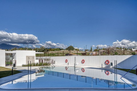 Penthouse in Estepona, Costa del Sol – 3 beds – 1150000 € - photo 45 of 60