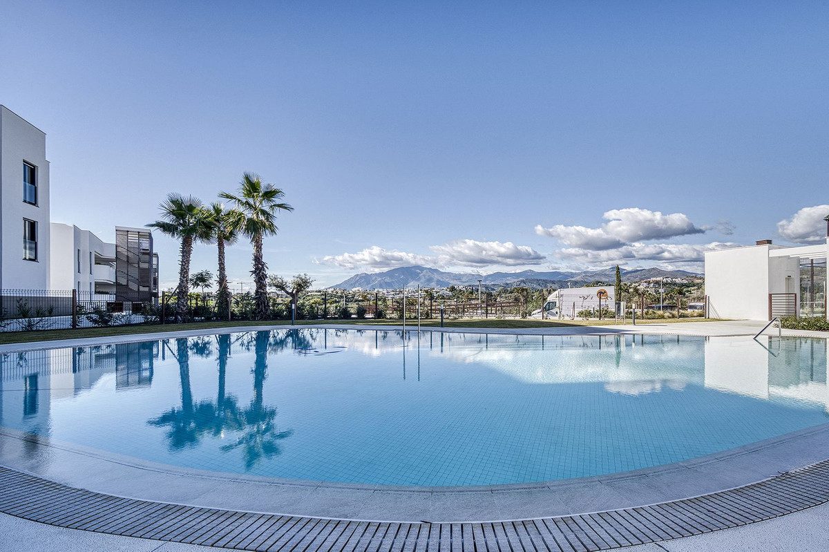 Penthouse in Estepona, Costa del Sol – 3 beds – 1150000 € - photo 46 of 60